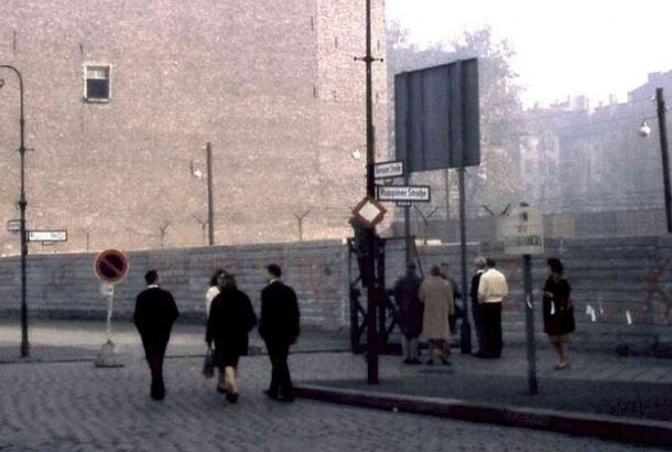 IN ruppiner straße 1