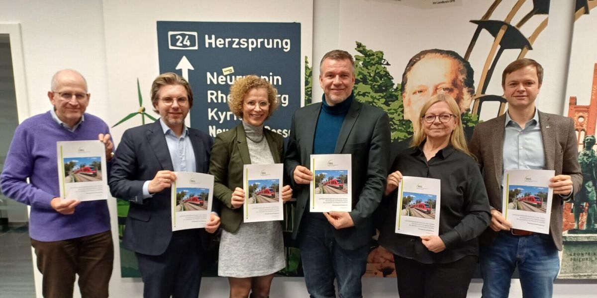 REG Gesellschafter mit Ergebnisbericht 051225