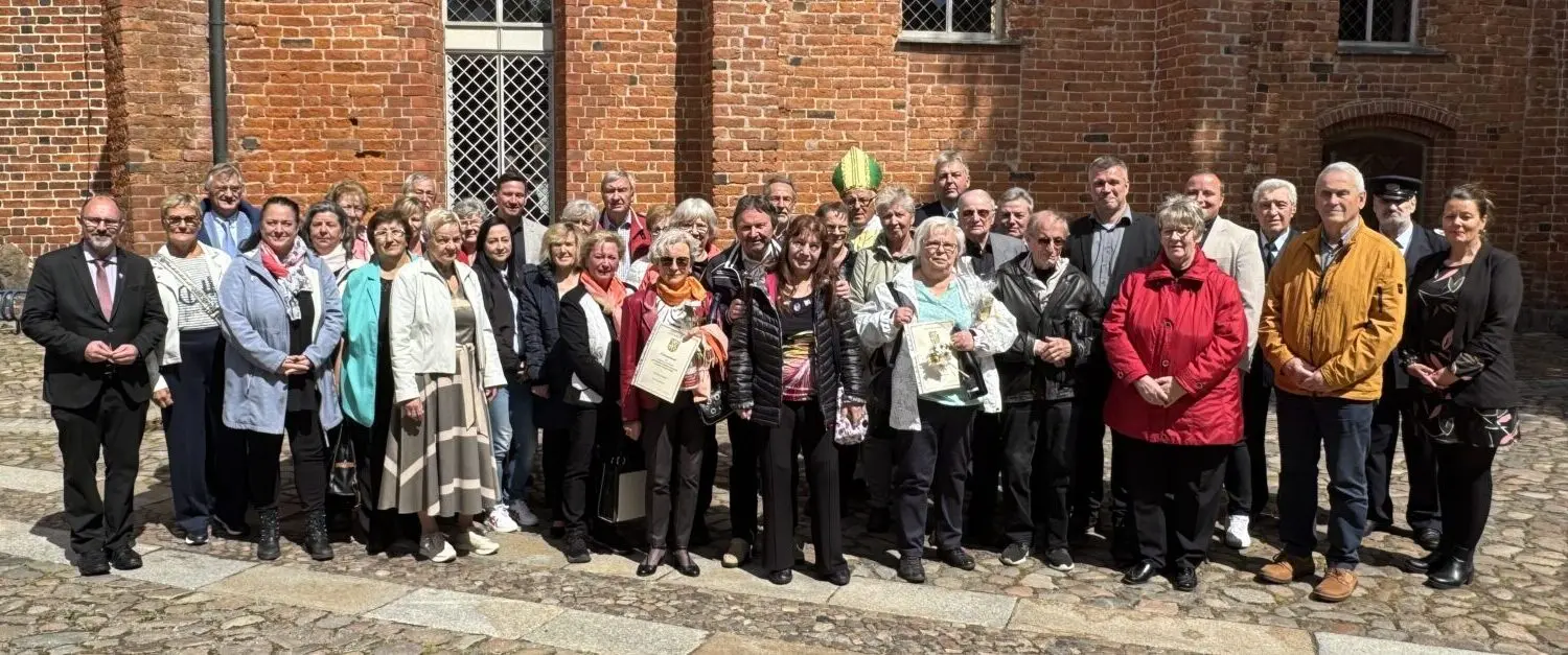 Gruppenbild Seniorenwoche Auszeichnung Gruppenbild Seniorenwoche Auszeichnung