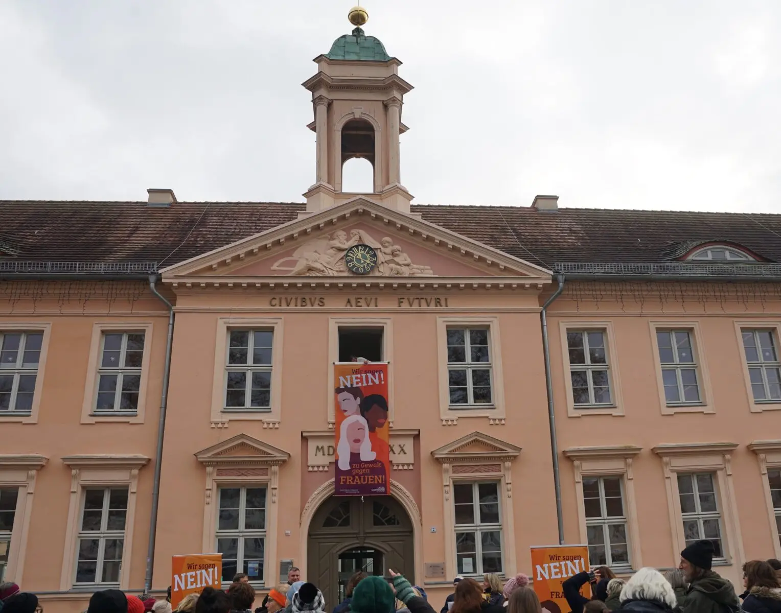 IN antigewaltaktion zwei