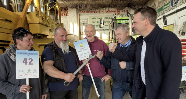 In den Startlöchern zum 7. Temnitzer Heide-Lauf am 05.09.2026: TRECKER MAIK nimmt Herausforderung für den guten Zweck an